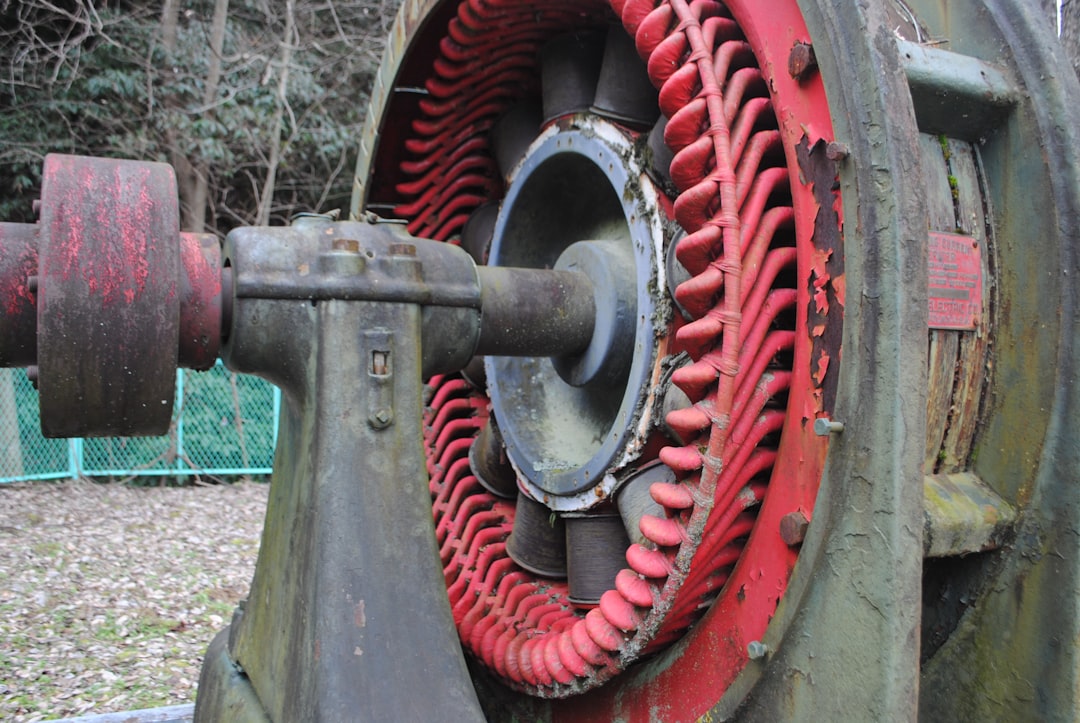 a close up of a large metal object